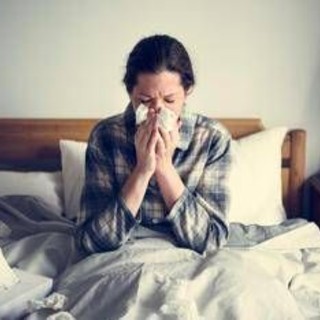 Influenza, come distinguerla e come curarsi tra: sintomi, consigli e... rimedi della nonna