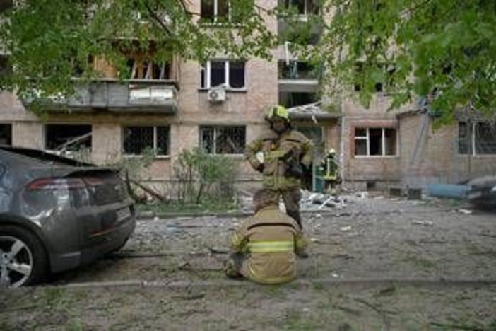 Ucraina, Witkoff arrivato a Mosca. Lavrov: &quot;Russia pronta a chiudere accordo&quot;