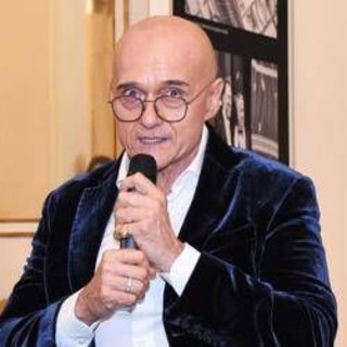 Signorini sentito dai pm a Milano: "Non ho commesso nessuna violenza" Signorini sentito dai pm a Milano: "Non ho commesso nessuna violenza"