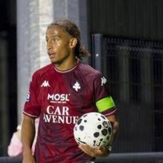 Dos Santos, il calciatore del Metz eroe a Crans-Montana: è rientrato nel locale per salvare la fidanzata