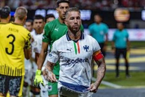 Sergio Ramos, che errore su rigore: il 'cucchiaio' finisce male
