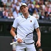 Wimbledon, allarme caldo? Sinner lo snobba: "Mi sono preparato" Wimbledon, allarme caldo? Sinner lo snobba: "Mi sono preparato"