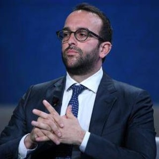 Il direttore de 'Il Foglio' racconta in un'intervista all'Ia l'esperienza del 'Foglio Ai'