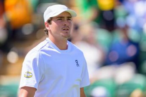 Us Open, non solo Sinner: infortunio e ritiro per Fonseca Us Open, non solo Sinner: infortunio e ritiro per Fonseca