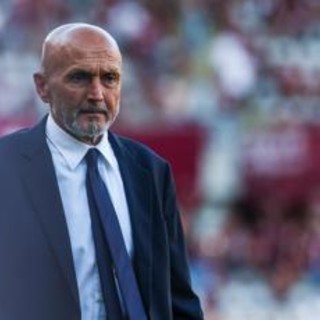 Spalletti: "Juve distante dallo scudetto, per Vlahovic porte aperte" Spalletti: "Juve distante dallo scudetto, per Vlahovic porte aperte"
