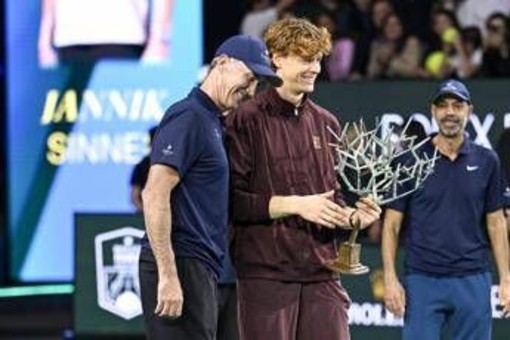 Sinner conferma Cahill: "Darren mi dà tanta calma, mi sento al sicuro" Sinner conferma Cahill: "Darren mi dà tanta calma, mi sento al sicuro"