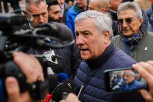 Europee, Tajani si candida: &quot;Mi batterò senza risparmiarmi&quot;