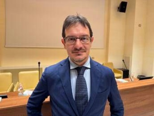 Finzi (AstraRicerche): "Il 60% degli italiani favorevole al raddoppio del prezzo delle sigarette" Finzi (AstraRicerche): "Il 60% degli italiani favorevole al raddoppio del prezzo delle sigarette"