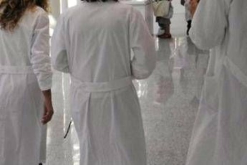 Case di comunità, Magi (Sumai): "-17% specialisti territoriali, è questa l'emergenza" Case di comunità, Magi (Sumai): "-17% specialisti territoriali, è questa l'emergenza"