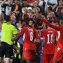 Svizzera, furia dopo ko con Argentina: "Noi danneggiati, rosso a Embolo senza senso" Svizzera, furia dopo ko con Argentina: "Noi danneggiati, rosso a Embolo senza senso"