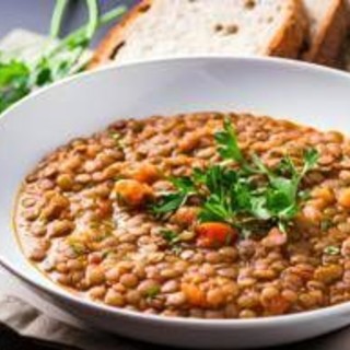 Uomo in rianimazione con esofago lacerato, esperto: "Non è colpa delle lenticchie" Uomo in rianimazione con esofago lacerato, esperto: "Non è colpa delle lenticchie"