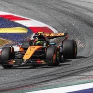 Formula 1, pole di Norris nel Gp d'Austria. Secondo Leclerc