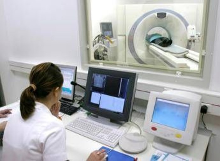 Radiologi: "Tac total body nei soggetti sani? Ecco perché non è prevenzione" Radiologi: "Tac total body nei soggetti sani? Ecco perché non è prevenzione"