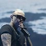 Gli chiedono biglietti gratis per il concerto a San Siro, lo sfogo di Lazza: &quot;Non fate i grattoni&quot;