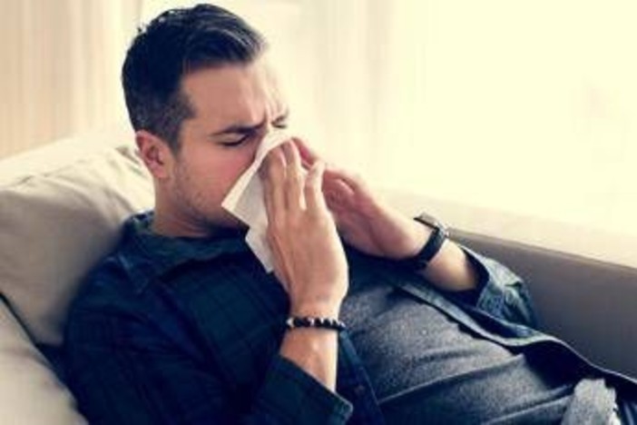 Influenza, ecco cosa fare: no ad antibiotici fai da te e corse al pronto soccorso