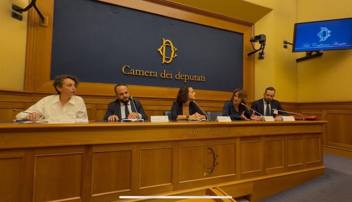Unobravo e Treccani insieme per promuovere l’alfabetizzazione emotiva a scuola Unobravo e Treccani insieme per promuovere l’alfabetizzazione emotiva a scuola