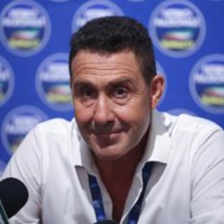 Vannacci: "Femminicidio non esiste, contrario a reato specifico: sono omicidi come tutti gli altri" Vannacci: "Femminicidio non esiste, contrario a reato specifico: sono omicidi come tutti gli altri"