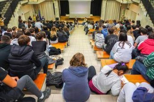 Sport, concluso progetto realizzato da Amazon insieme agli atleti del Cip nelle scuole italiane Sport, concluso progetto realizzato da Amazon insieme agli atleti del Cip nelle scuole italiane