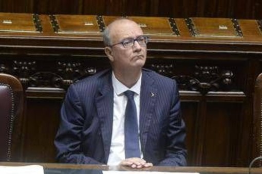 Scintille alla Camera sull'educazione sessuale, Valditara all'opposizione: "Avete preso in giro gli italiani" Scintille alla Camera sull'educazione sessuale, Valditara all'opposizione: "Avete preso in giro gli italiani"