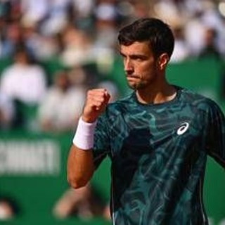 Festa Musetti: rimonta Tsitsipas a Montecarlo. Ora c'è De Minaur in semifinale