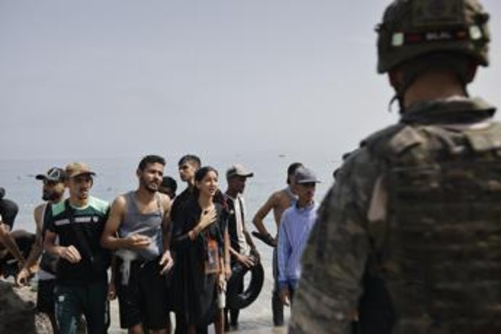 Migranti, convocata per martedì riunione dei ministri dell'Interno Ue su Ceuta Migranti, convocata per martedì riunione dei ministri dell'Interno Ue su Ceuta
