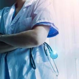 Stretta sui migranti in Uk, fino a 50mila infermieri potrebbero lasciare il Paese Stretta sui migranti in Uk, fino a 50mila infermieri potrebbero lasciare il Paese