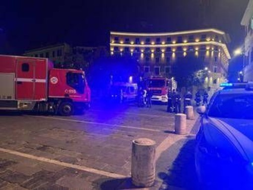 Roma, forte odore di gas a piazza Mastai a Trastevere: controlli dei vigili del fuoco
