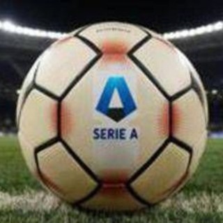 Calcio mercato, per quote Sisal nel mirino Inter anche Bernanbé e Nico Paz, a 9 l'arrivo di Chiesa