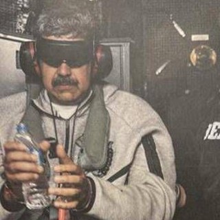 Maduro, la foto di Trump diventa uno spot: boom vendite per la felpa