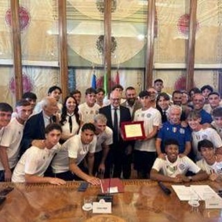 Ostiamare premiata in Campidoglio, De Rossi: &quot;Stiamo facendo grandi cose&quot;