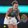 Wta Wuhan, Tauson si ritira al terzo set: Paolini ai quarti