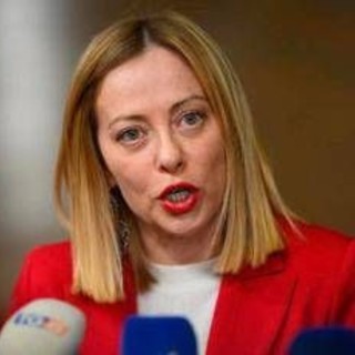 Meloni: &quot;Ci accusavano di voler spaccare l'Italia, ma al Sud mai così tanti occupati dal 2004&quot;