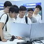 Cina, gli utenti dell’IA generativa superano quota 700 milioni
