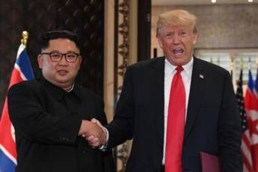 Usa-Corea del Nord, Cnn: Casa Bianca valuta possibile incontro Trump-Kim Usa-Corea del Nord, Cnn: Casa Bianca valuta possibile incontro Trump-Kim