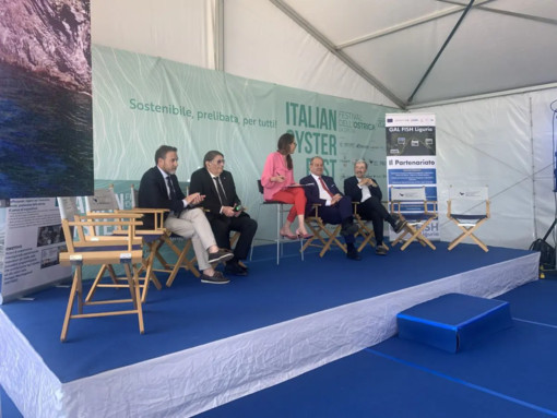 Ostriche, dalla Liguria la strategia per la crescita della filiera Ostriche, dalla Liguria la strategia per la crescita della filiera