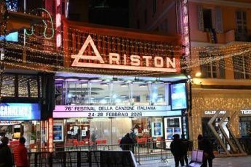 Sanremo, scaletta serata finale: ordine dei cantanti di oggi Sanremo, scaletta serata finale: ordine dei cantanti di oggi