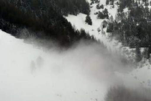 Francia, valanga uccide due sciatori vicino Saint-Veran