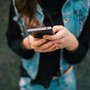 Drogata e violentata, poi video nella chat di classe: a processo due minori
