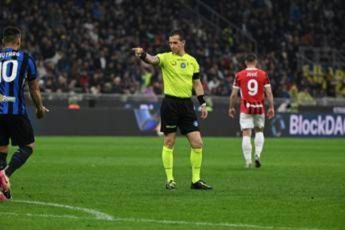 Inchiesta arbitri, Rocchi e l'incontro a San Siro. Per gli inquirenti "si può capire chi c'era"