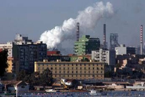 Ex Ilva, arrivate due offerte per l'acquisto degli stabilimenti Ex Ilva, arrivate due offerte per l'acquisto degli stabilimenti