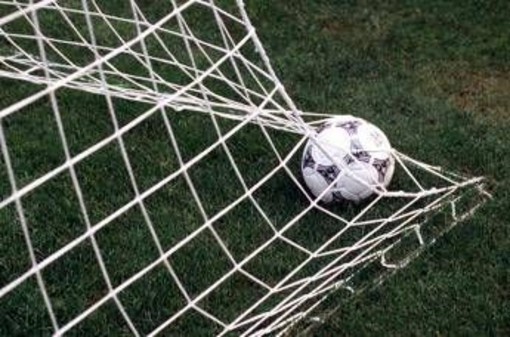 Scommesse su siti illegali, indagati calciatori serie A