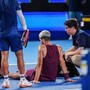 Alcaraz, infortunio a Tokyo? Carlos si ferma nel match contro Baez, cos'è successo