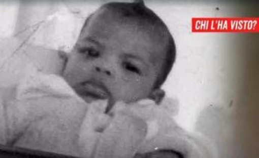 Padre gli lascia l'eredità a sua insaputa. E lui scrive a 'Chi l'ha visto?': "Ero io quel bimbo" Padre gli lascia l'eredità a sua insaputa. E lui scrive a 'Chi l'ha visto?': "Ero io quel bimbo"