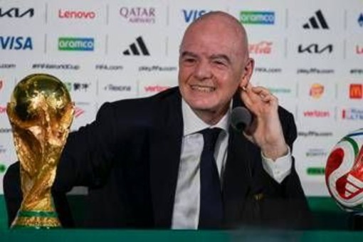 Infantino e i Mondiali 'di Trump': "Coppa del Mondo possibile solo con Donald"