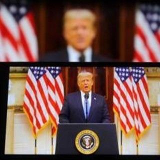 Mistero Trump Mobile, lo smartphone made in Usa mai arrivato sul mercato