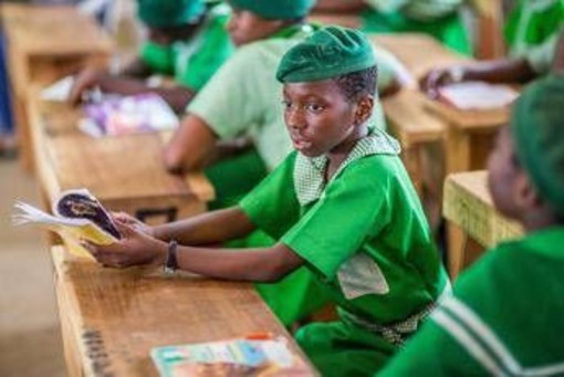 Nigeria, commando armato assale scuola cattolica: rapiti 100 studenti