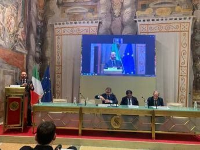 Ue, studio: da Ets2 fino a 280 euro in più per auto e 600 euro per riscaldamento