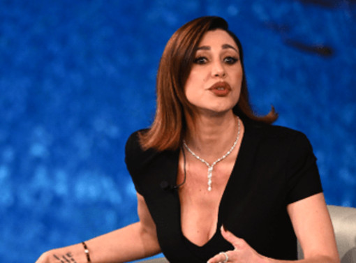 Belen è in dolce attesa? Lei rompe il silenzio: &quot;Grazie, è il lattosio&quot;