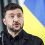 Ucraina, Zelensky: "Pace ma non ad ogni costo". Usa propongono trilaterale con Kiev e Mosca Ucraina, Zelensky: "Pace ma non ad ogni costo". Usa propongono trilaterale con Kiev e Mosca