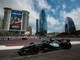 Russell in pole davanti a Leclerc a Baku, Antonelli out in qualifica